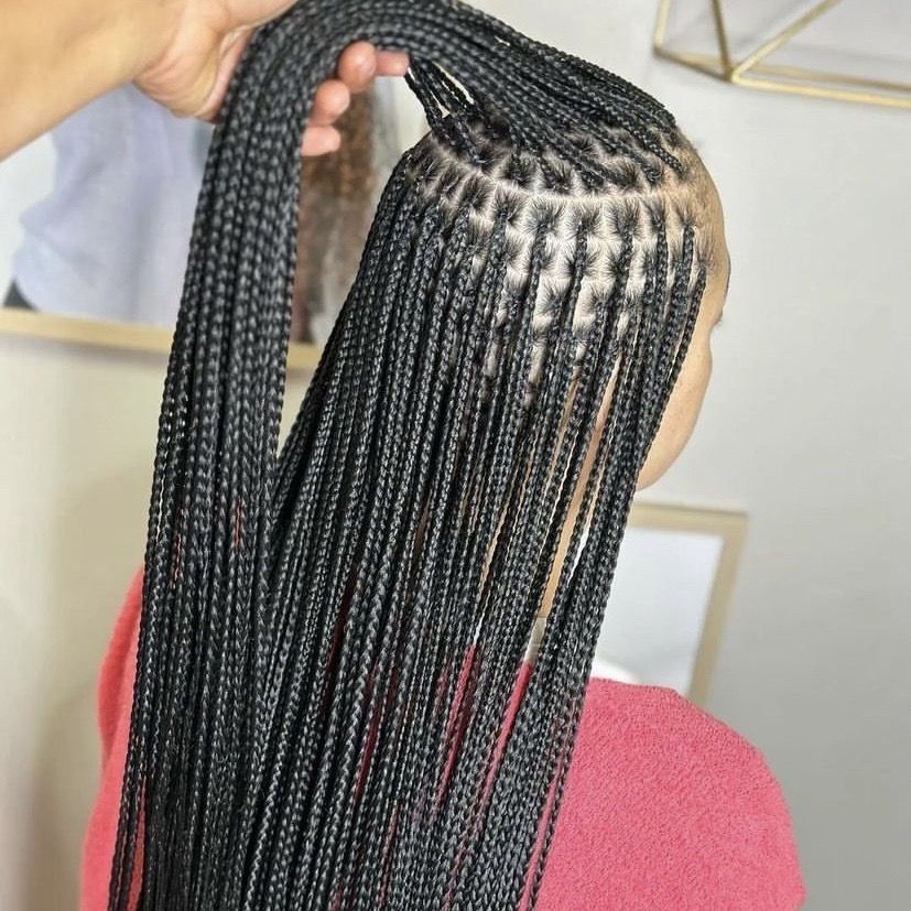 Large Knotless Braids